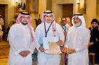 أمين عام الهيئة السعودية للتخصصات الصحية يكرم ”آل شجاع”