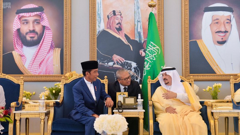 رئيس جمهورية إندونيسيا يصل الرياض