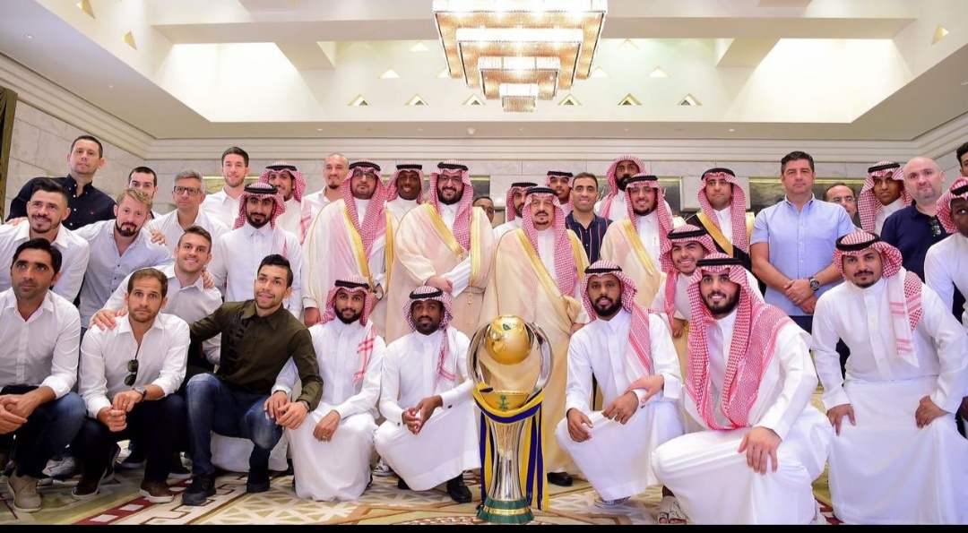 أمير الرياض يستقبل أبطال الدوري