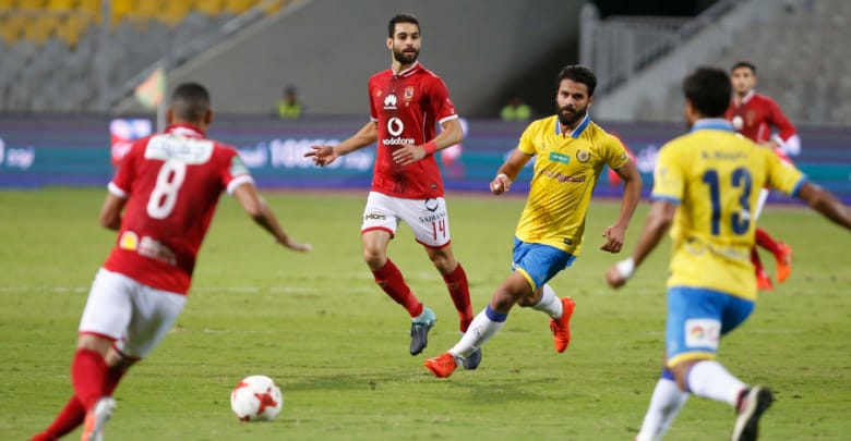الإسماعيلي يتعادل مع الأهلي؛ وبيراميدز يفوز على النجوم بالدوري المصري