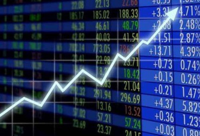 مؤشر “الأسهم السعودية” يغلق منخفضًا عند 8899.80 نقطة