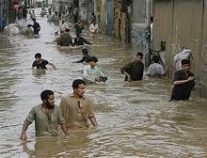 مصرع أربعة أشخاص جراء الأمطار الرعدية والسيول في باكستان
