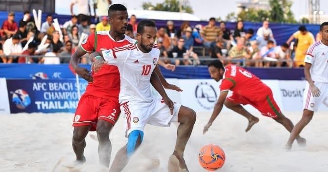 مصر تكتسح الصين وعمان تهزم الإمارات بسداسية في البطولة الدولية لكرة القدم الشاطئية