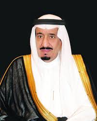خادم الحرمين الشريفين يتلقى برقية تعزية من سلطان عُمان في وفاة الأمير بندر بن عبدالعزيز