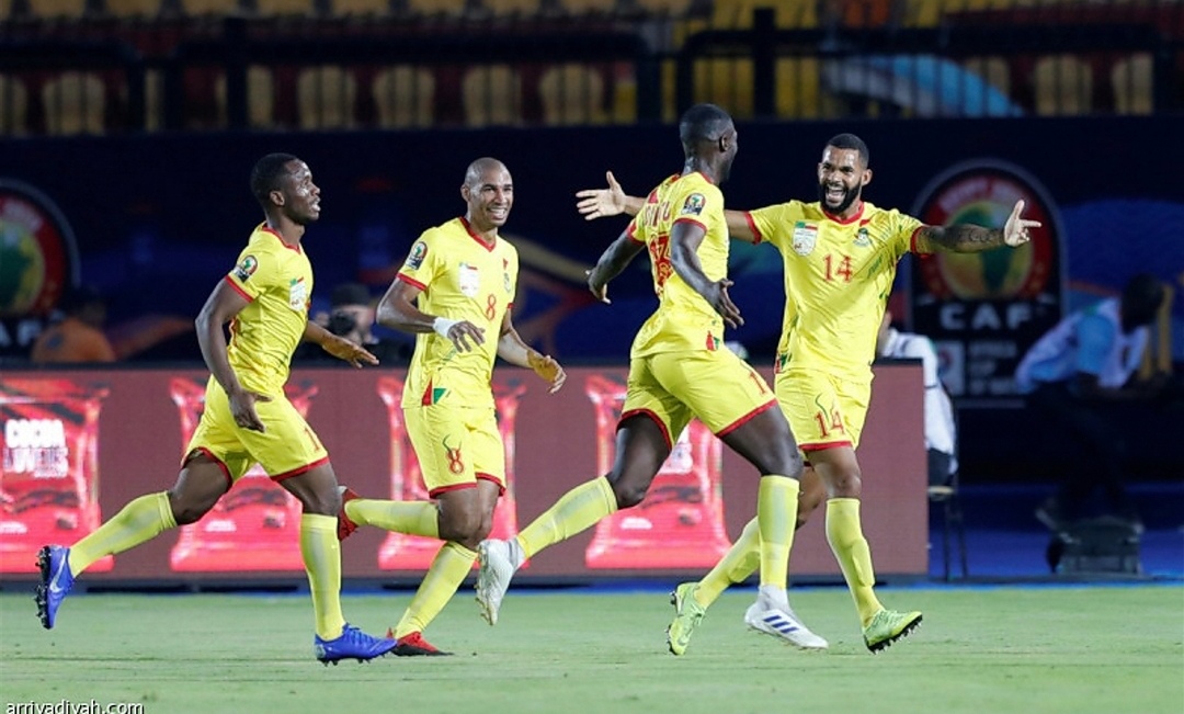 منتخب بنين تواصل مفاجآتها وتخرج المغرب من كأس إفريقيا.. 