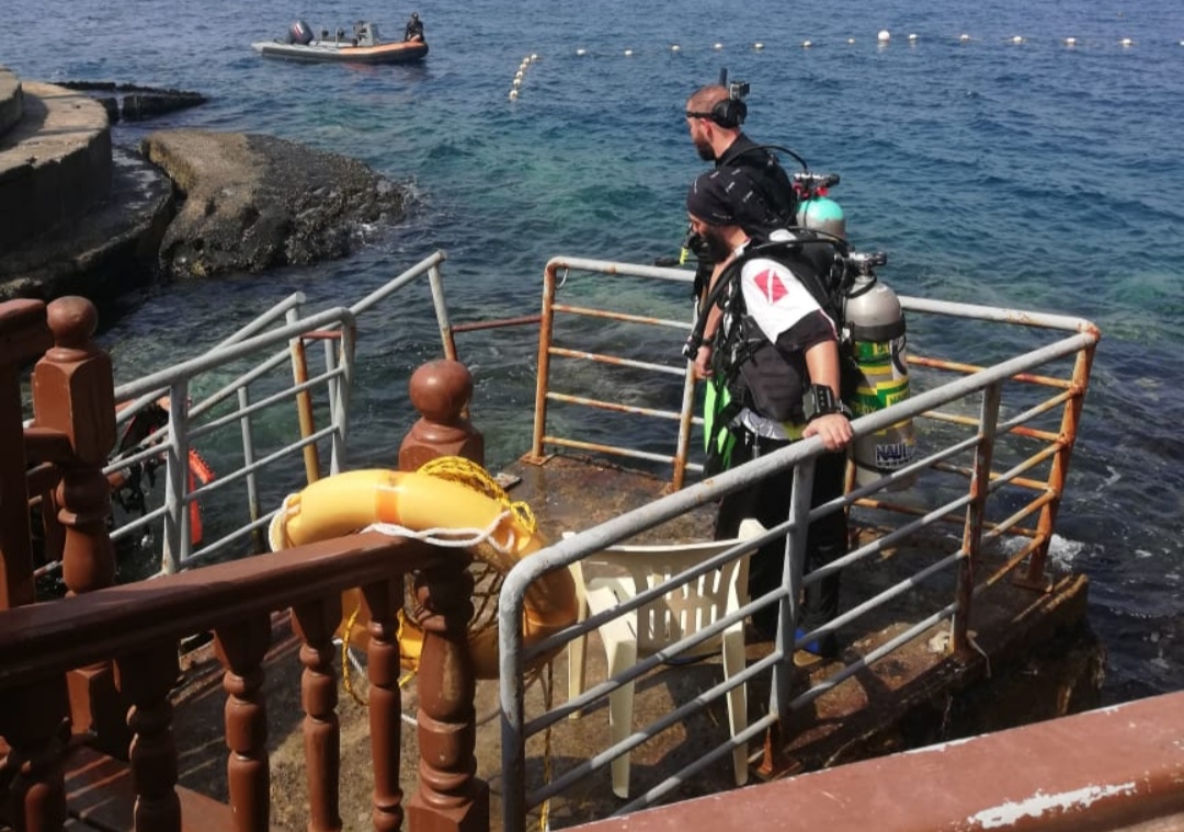 بمشاركة عدد من الغواصين المحترفين غواصي حرس الحدود بمكة يعثرون على جثة الغواص بسام بخيت