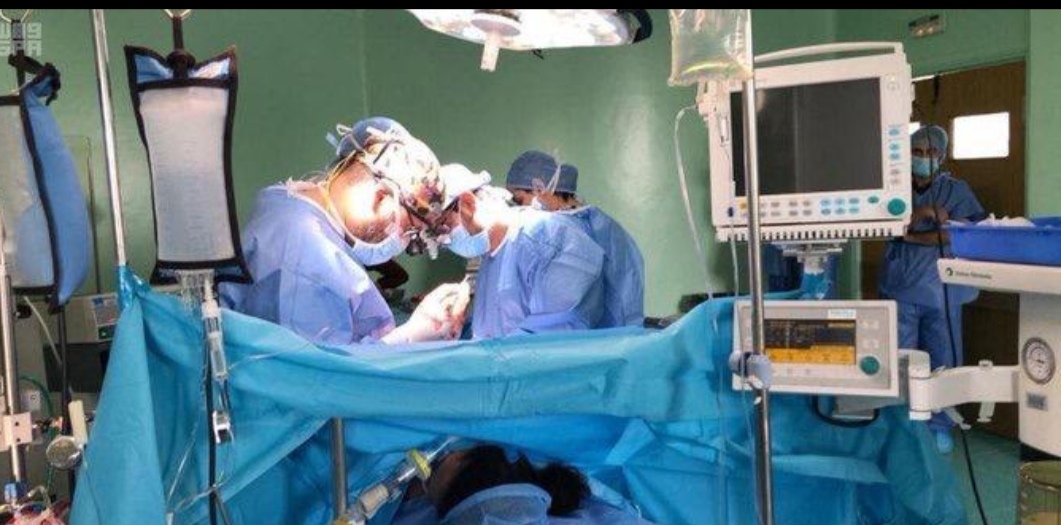مركز الملك سلمان للإغاثة‬⁩ يطلق حملته الطبية التطوعية في عمليات جراحة القلب لأطفال المغرب