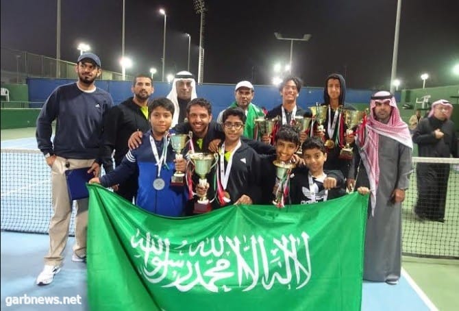 منتخبنا لتنس يحقق كأس المركز الثالث والميدالية البرونزية في البطولة العربية