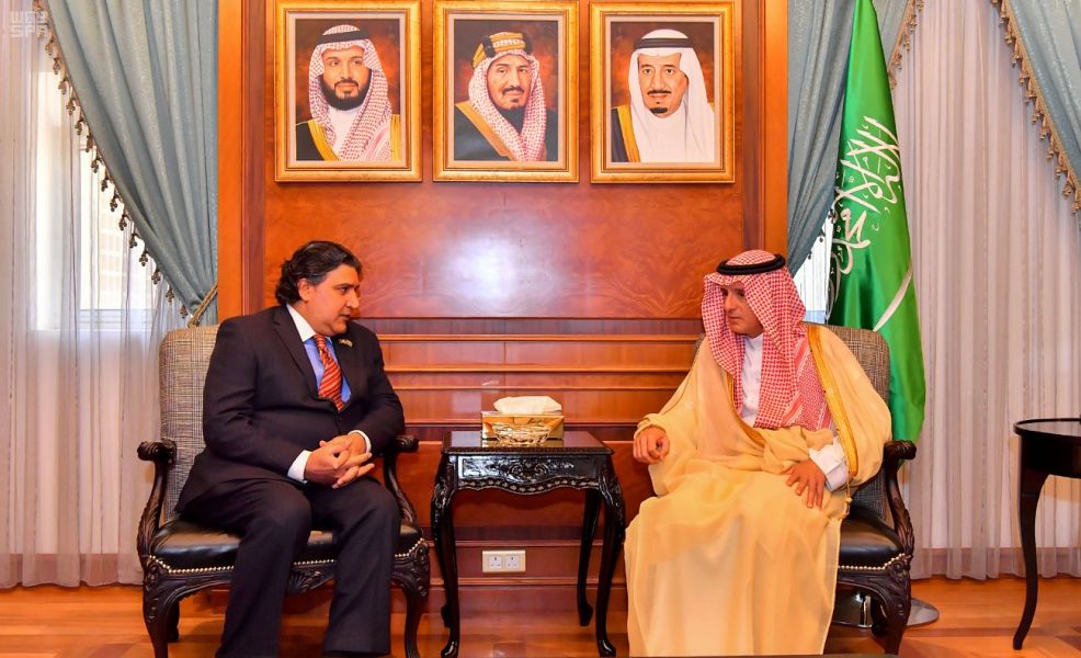 وزير الدولة للشؤون الخارجية يستقبل سفير جمهورية باكستان لدى المملكة