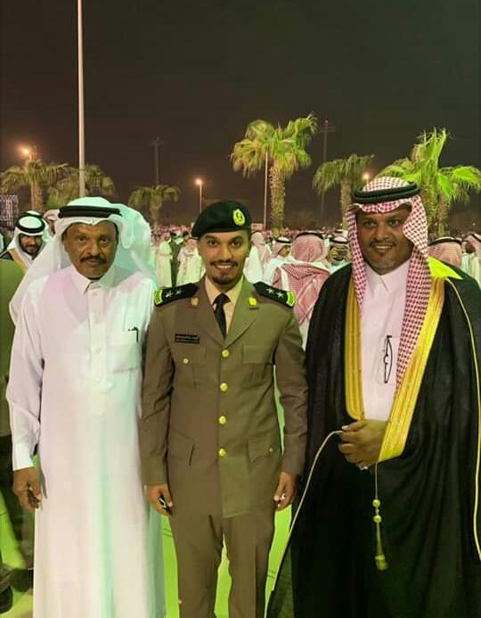 الملازم اول عبدالله مهدي يحتفل بتخرجه