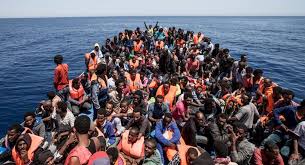 احباط محاولة هجرة غير شرعية لـ 166 شخص بالجزائر