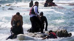 السلطات الليبية تنقذ 71 مهاجرًا غير شرعى