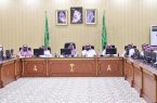 بن منيخر يترأس جلسة المجلس المحلي وأجتماع مشائخ المحافظة والإدارات الأمنية بمحافظة العارضة