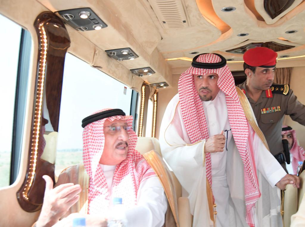 سمو الأمير محمد بن ناصر يتفقد سير العمل بالمشروعات التنموية بضمد.