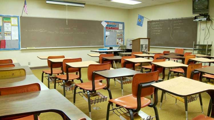 إغلاق عشرات المدارس في ولاية كولورادو الأمريكية