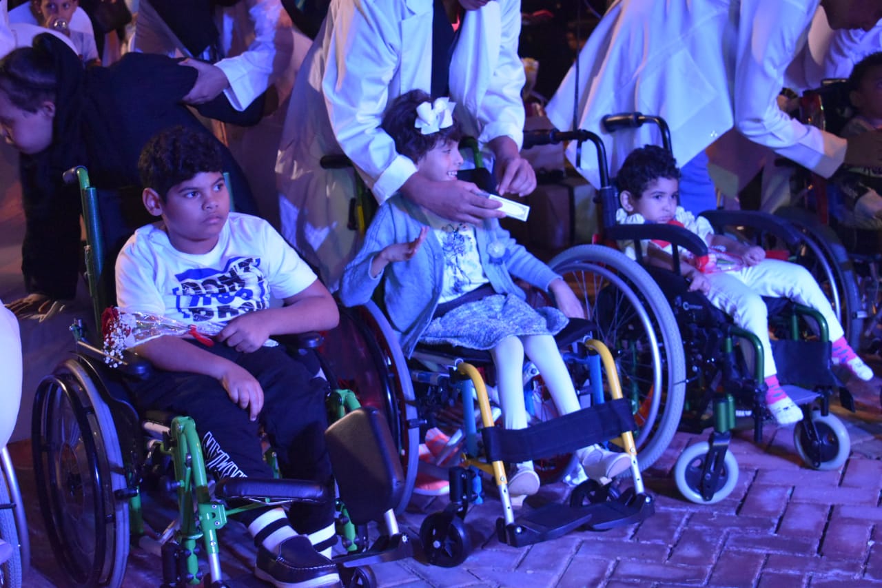 مركز جمعية الأطفال المعوقين بجازان يقيم فعاليات ” مسيرة فخمة “بيوم ذوي الإعاقة