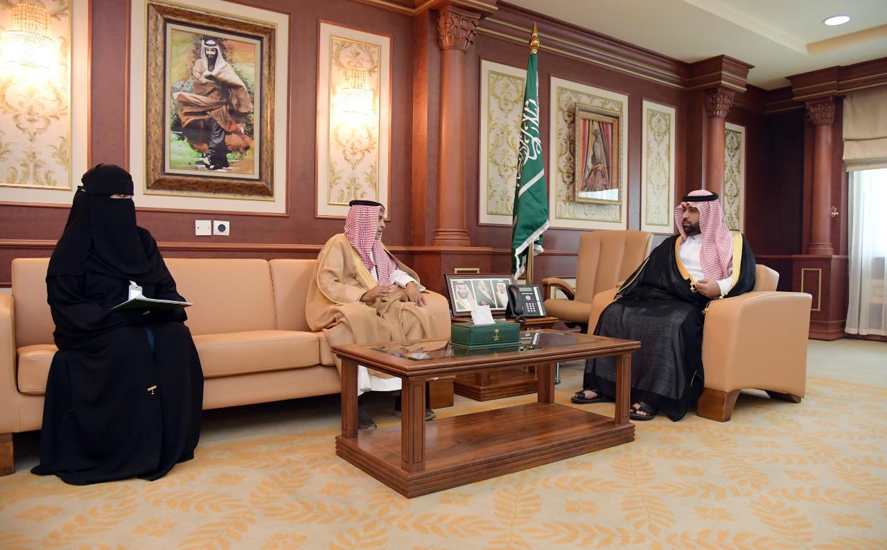 سمو الأمير محمد بن عبدالعزيز يؤكد على أهمية دور المجلس الاستشاري لخدمة ذوي الإعاقة بالمنطقة