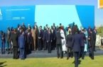 السيسي والقادة الأفارقة يلتقطون صورة تذكارية قبل مؤتمر أسوان للسلام