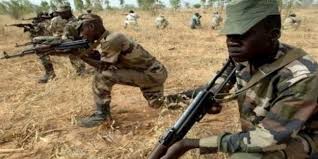 مصرع خمسة صيادين بهجوم مسلح في الكاميرون