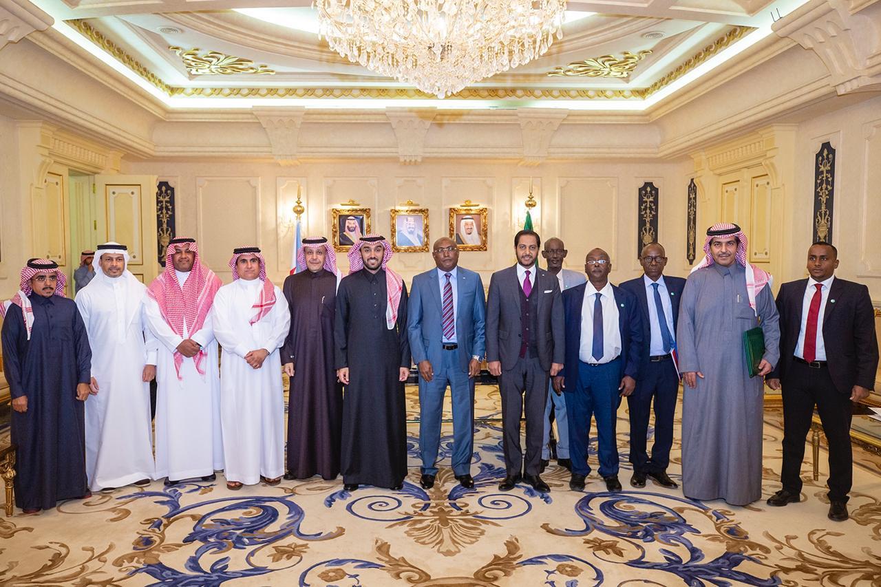 الأميرعبد العزيز الفيصل يلتقي وزير الرياضة والشباب لدى جمهورية جيبوتي