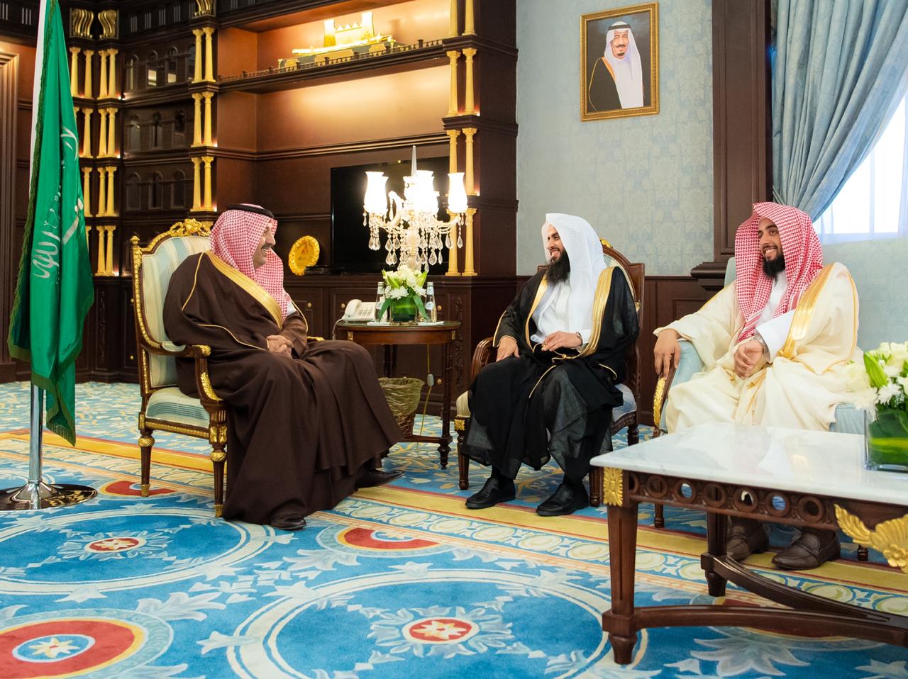 ‏أمير ‎الباحة يستقبل رئيس المحكمة العامة بالمنطقة المعين حديثاً