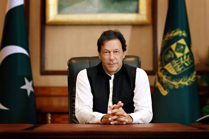 رئيس وزراء باكستان  عمران خان يعلن إنشاء صندوق إغاثة لمحاربة كورونا