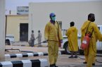بلدية القيصومة تواصل تعقيم وتطهير المواقع الحيوية للحد من انتشار فيروس كورونا