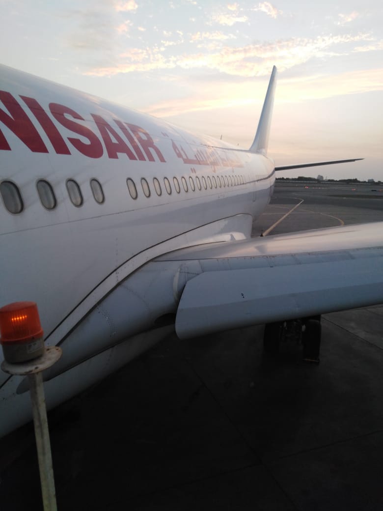رحلة إجلاء الرياضيين التونسيين الأولى تغادر من مطار الملك عبدالعزيز بجدة
