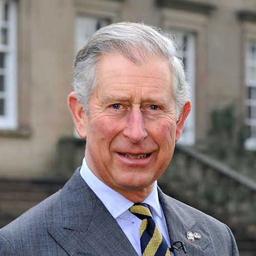 الأمير تشارلز يفتتح مستشفى ضخم في العاصمة البريطانية لعلاج مصابي فيروس “كوفيد 19”