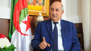 الرئيس الجزائري يتلقى اتصالاً هاتفياً من نظيره المصري