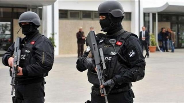 الحرس التونسي يوقف 50 مهاجرًا إفريقيًا
