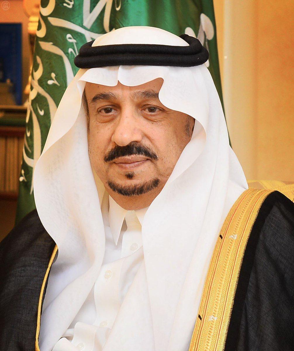 سمو أمير منطقة الرياض يرفع التهنئة للقيادة على التوجيهات السديدة منذ بدء جائحة كورونا حتى صدور الموافقة على رفع منع حظر التجول