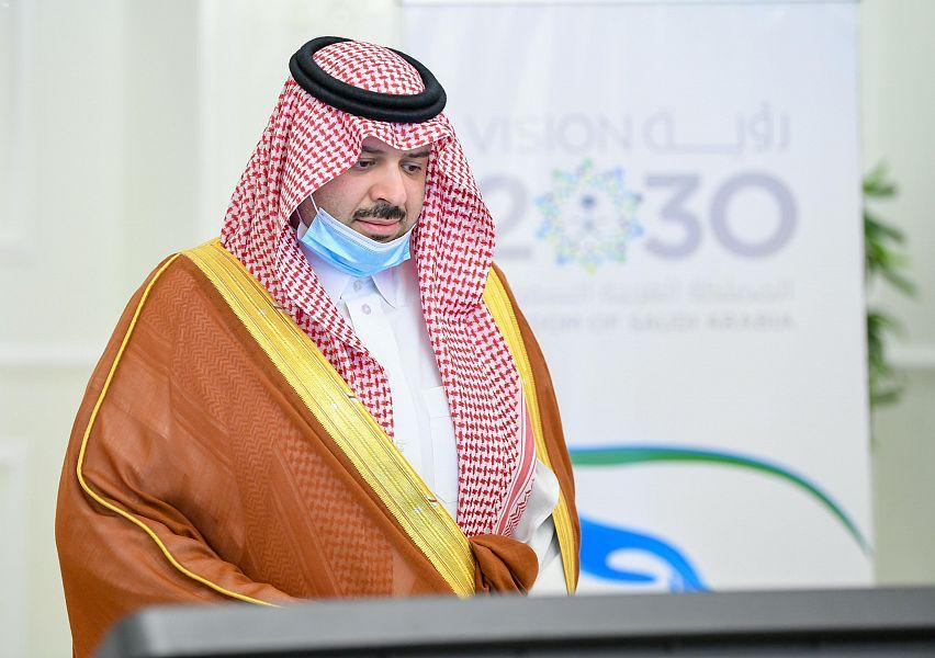 سمو الأمير فيصل بن خالد بن سلطان يدشن المنصة الإلكترونية لمبادرة البصمة البيئية