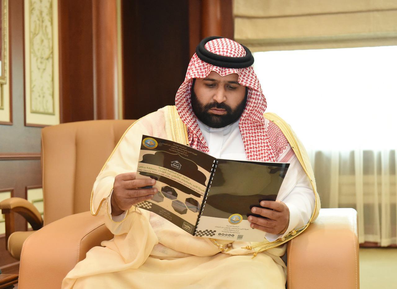 ‏سمو الأمير محمد بن عبدالعزيز يستقبل مدير عام فرع هيئة الأمر بالمعروف و النهي عن المنكر