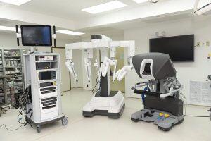 مستشفى الملك فصيل التخصصي ضمن أكبر خمسة مراكز على مستوى العالم في جراحة “الروبوت” للقلب