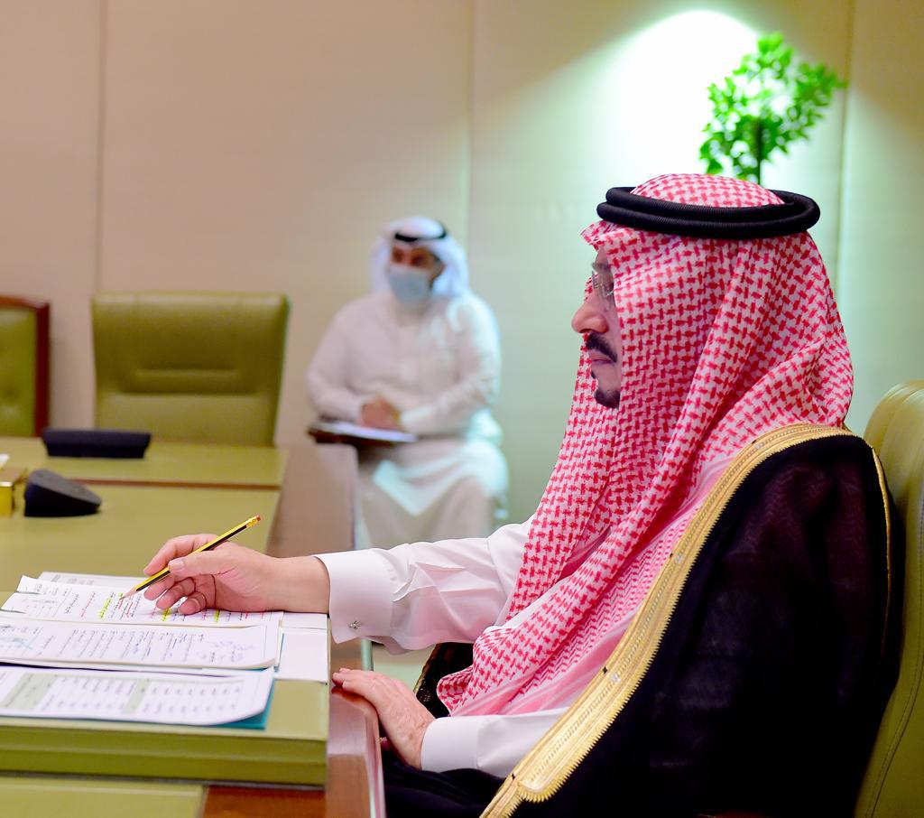 سمو أمير الرياض بمشاركة سمو نائبه يرأس الاجتماع الأول لمحافظي المنطقة