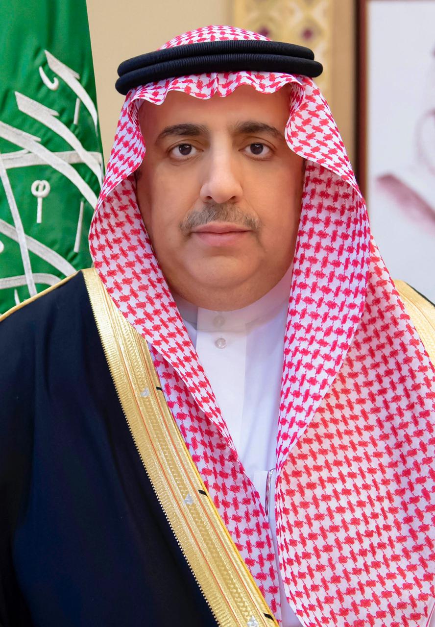 وكيل إمارة منطقة الرياض يرفع التهنئة لخادم الحرمين الشريفين بمناسبة تكلل عمليته الجراحية بالنجاح