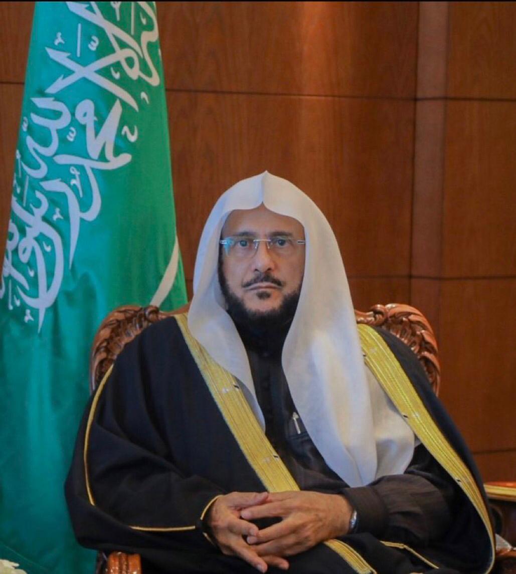 وزير “الشؤون الإسلامية” يُدشن البرنامج الدعوي في الحج “حج بسلام وأمان”