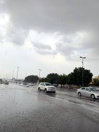 حالة الطقس اليوم الجمعة ..أمطار رعدية من متوسطة الى غزيرة