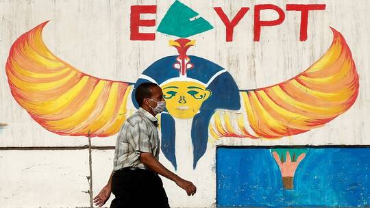 مصر.. أول يوم لتجربة لقاح كورونا على متطوعين