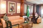 سمو الأمير محمد بن عبدالعزيز يستقبل مدير عام جوازات المنطقة المكلف