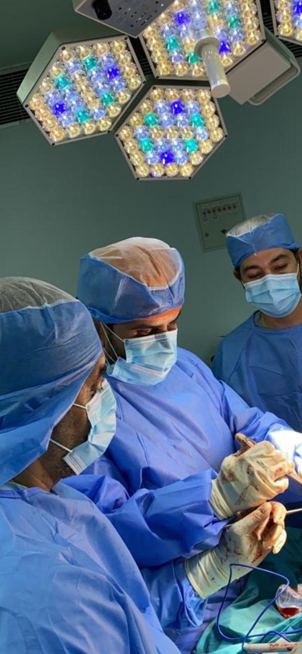 نجاح إجراء أول عملية إستبدال ركبة صناعية في مستشفى الملك خالد في المجمعة