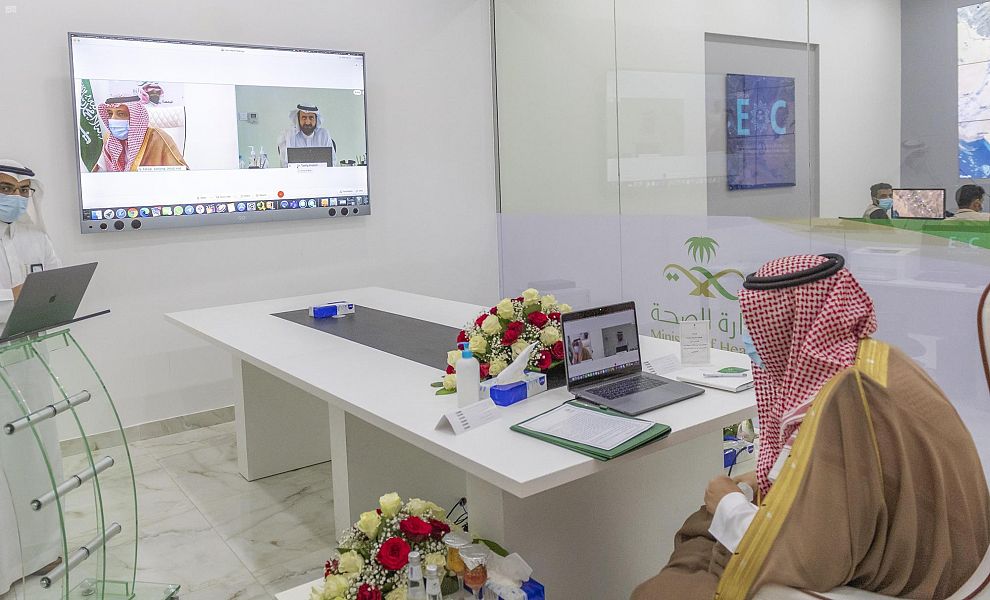 أمير الباحة يُدشن عدد من المشروعات الصحية بالمنطقة