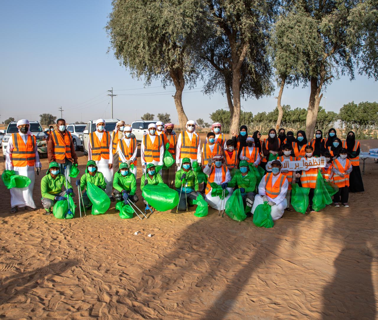 فريق سفراء السعادة التطوعي ينظم مبادرة “نظفوا بر الإمارات” في محطتها الثالثة