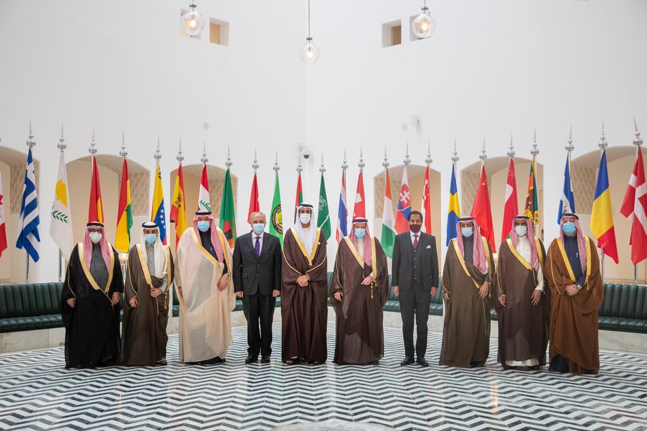 نائب وزير الخارجية يقيم حفل غداءٍ تكريماً لسفير دولة الإمارات العربية المتحدة لدى المملكة