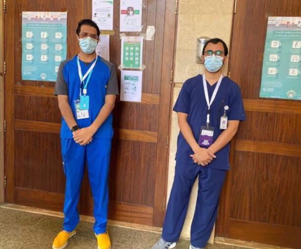 قسم التوعية الصحية بمستشفى الأمير محمد بن ناصر يُطلق حملة نتعاون ما نتهاون