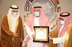 رئيس المنظمة العربية للسياحة يُكرم عدداً من الشخصيات السياحيةالسعودية