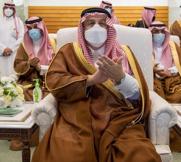 أمير منطقة الرياض يرعى حفل نادي سباقات الخيل على “كأس المؤسس”