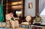 الأمير حسام بن سعود يتسلم التقرير السنوي لمنجزات جوازات منطقة الباحة