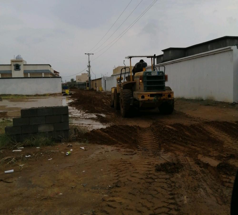بلدية صامطة…  تستنفر كافة الإمكانيات لمواجهة هطول الأمطار